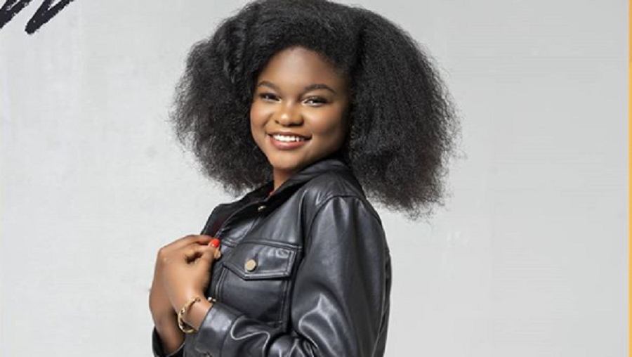 Indira lance les premiers produits de sa marque de cosmétiques « Eden’s »